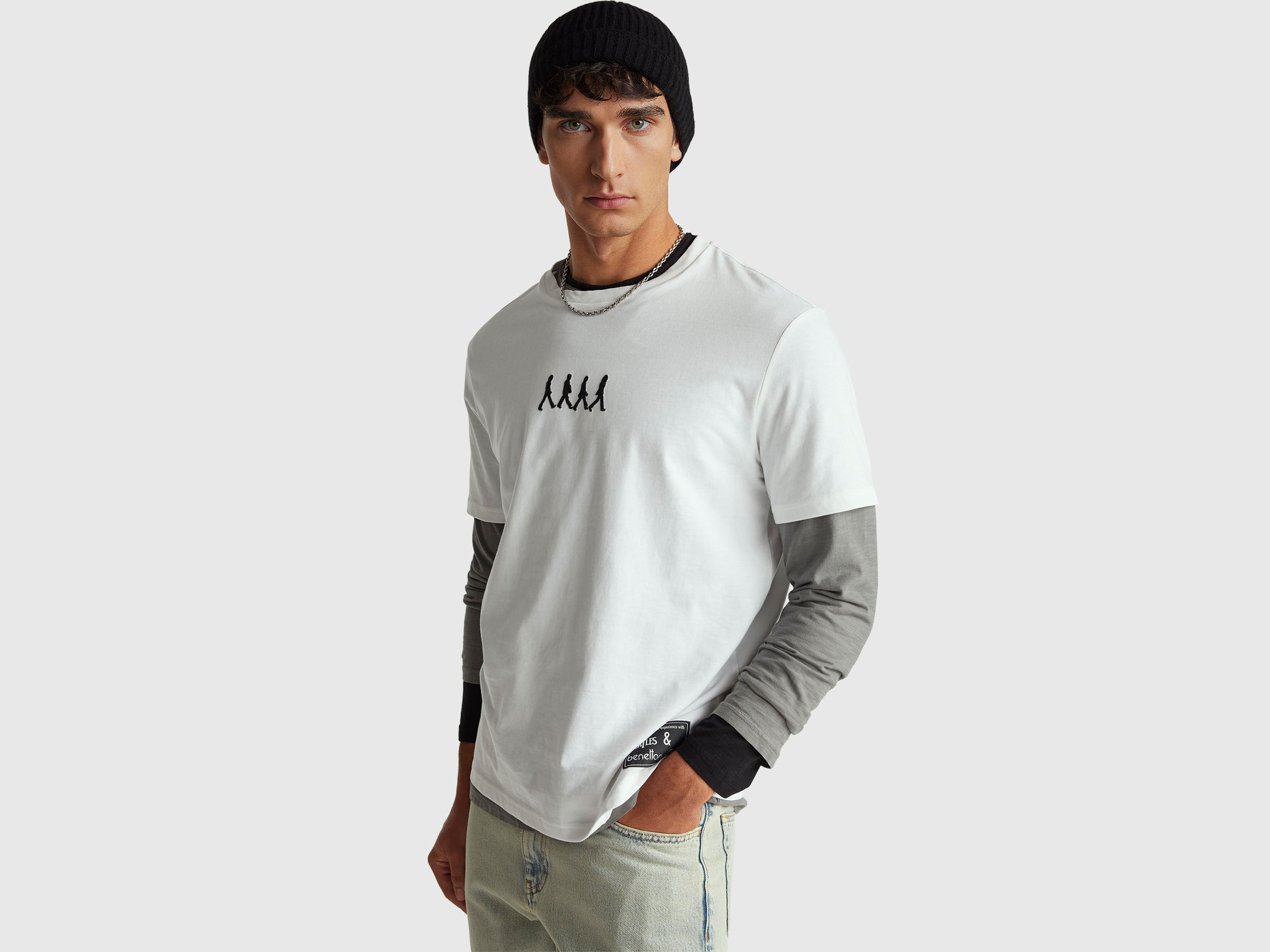 T-SHIRT image number 2